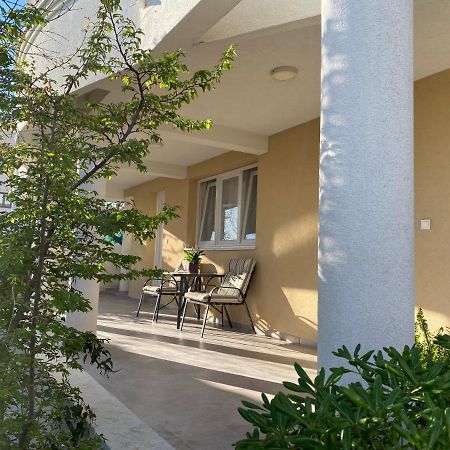 Dajkovic Apartmani Bar Exteriör bild