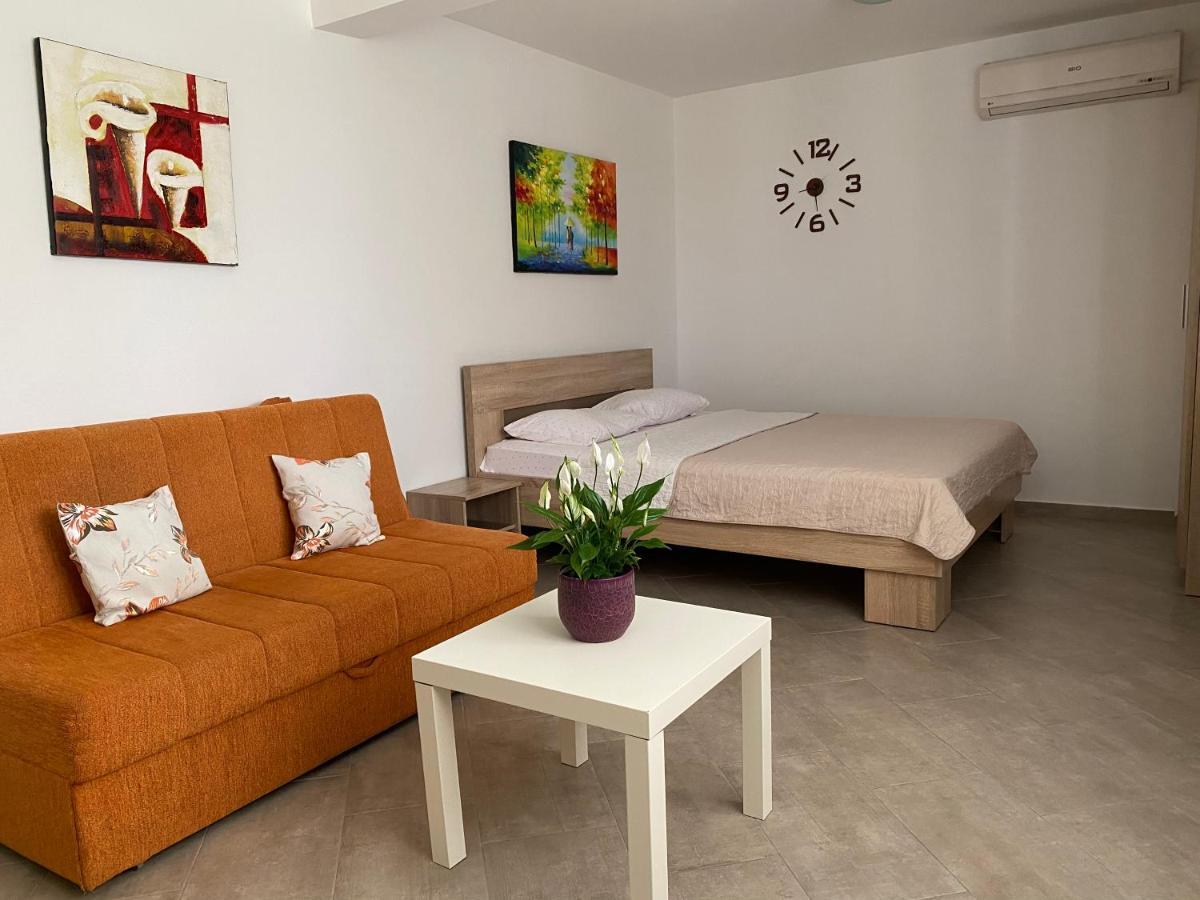 Dajkovic Apartmani Bar Exteriör bild